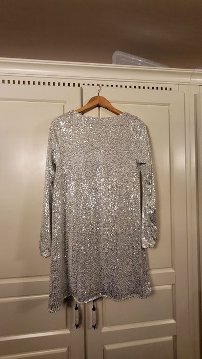 Rochie paiete argintie,neagra,franjuri Craciun, Revelion 2 bucăți