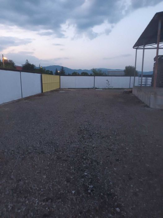 Дава се под наем Склад в с. Горни Богров, Област София-град - 600 кв.м за 1020 € - Снимка #4