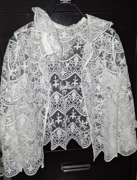 Бяло Дамско болеро