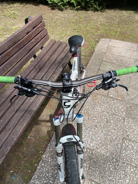 Bicicleta cannondale jekyll