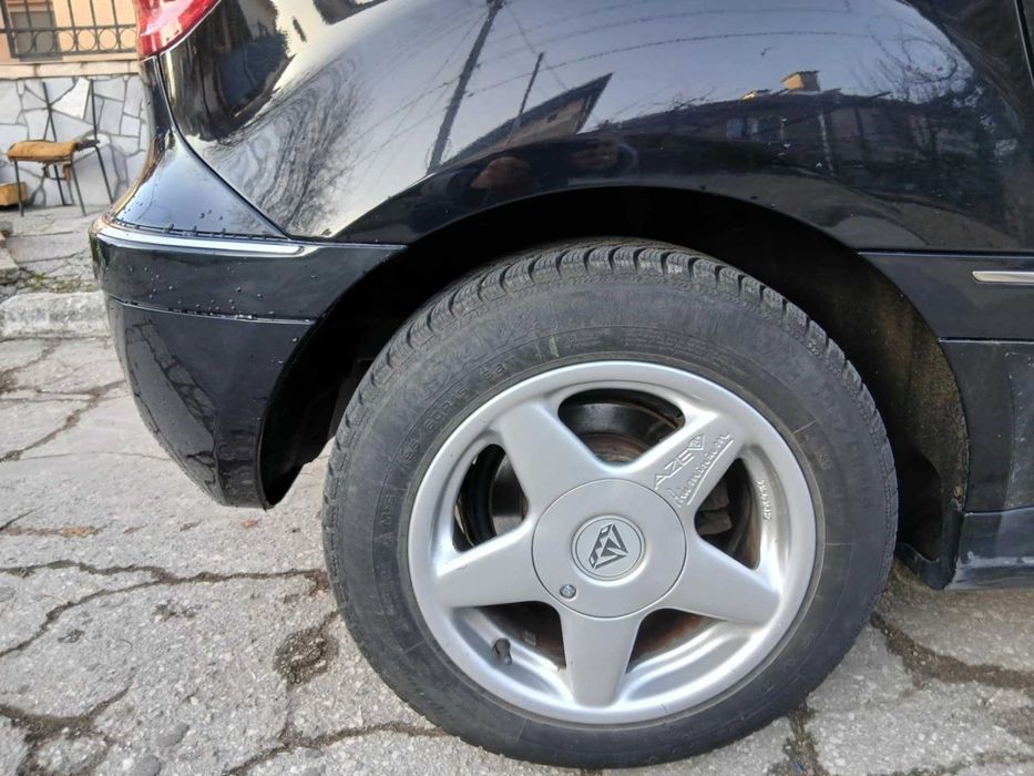 Продавам мерцедес В 200