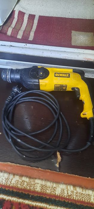 Прифаратор Dewalt