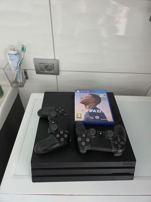 Ps 4 pro 1tb pret fix