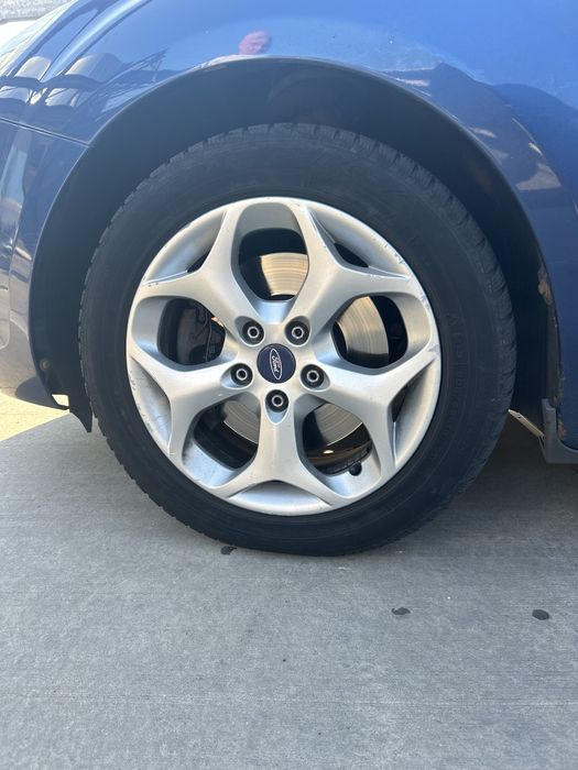 Mașina Ford Focus 2008