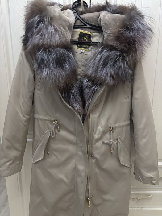 Продам куртку зимнюю (Парка)