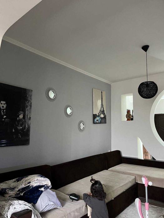 продайоться 5 ком квартира