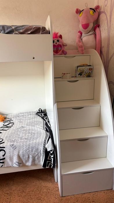 Кровать двухярусная