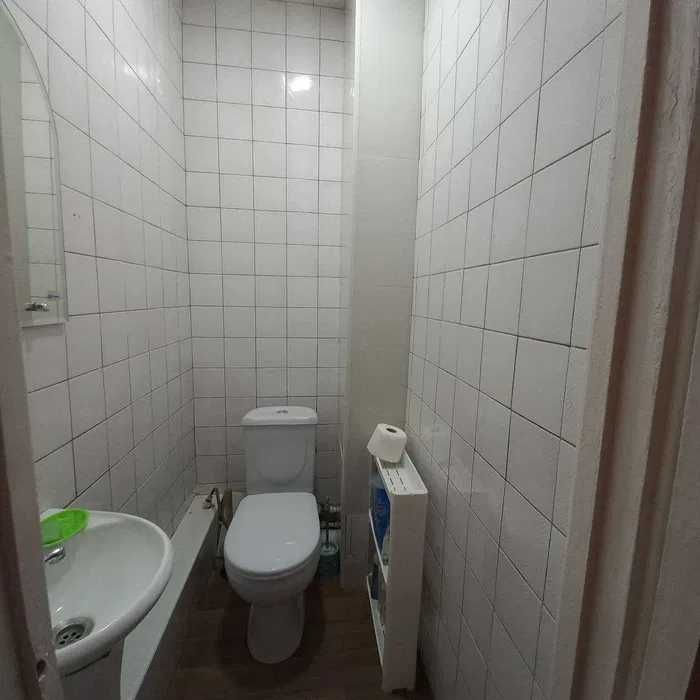 Продаю четырёхкомнатную квартиру (Со́бственник)