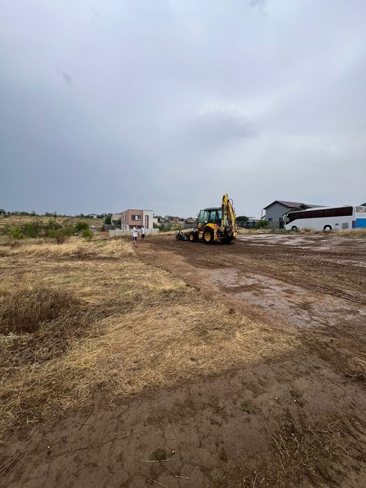 Vând parcele teren intravilan