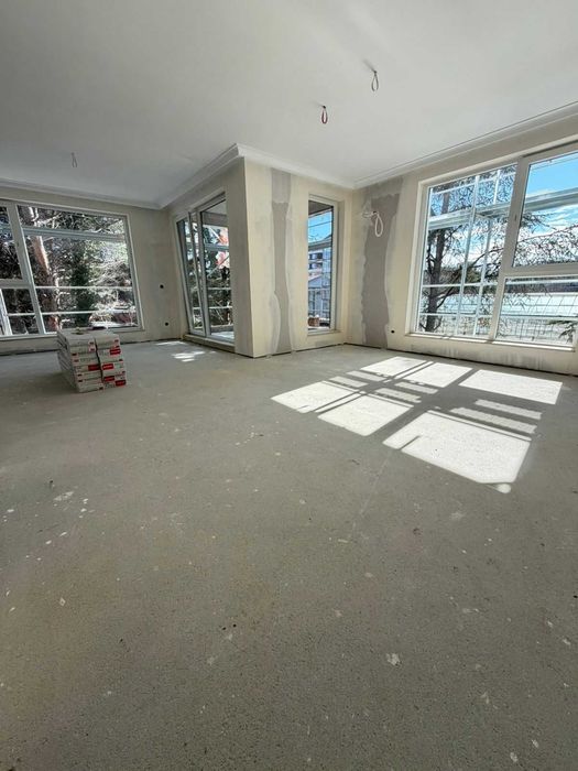 2+1 в нова сграда в центъра на Слънчев бряг  с разсрочено . #5588