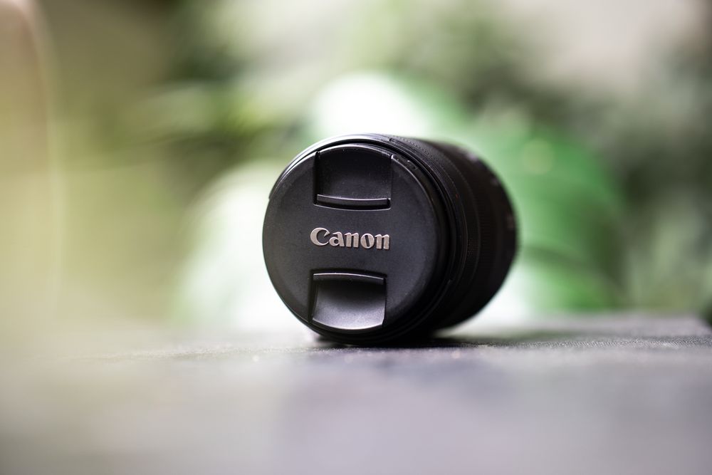 Обектив Canon rf 85 f2