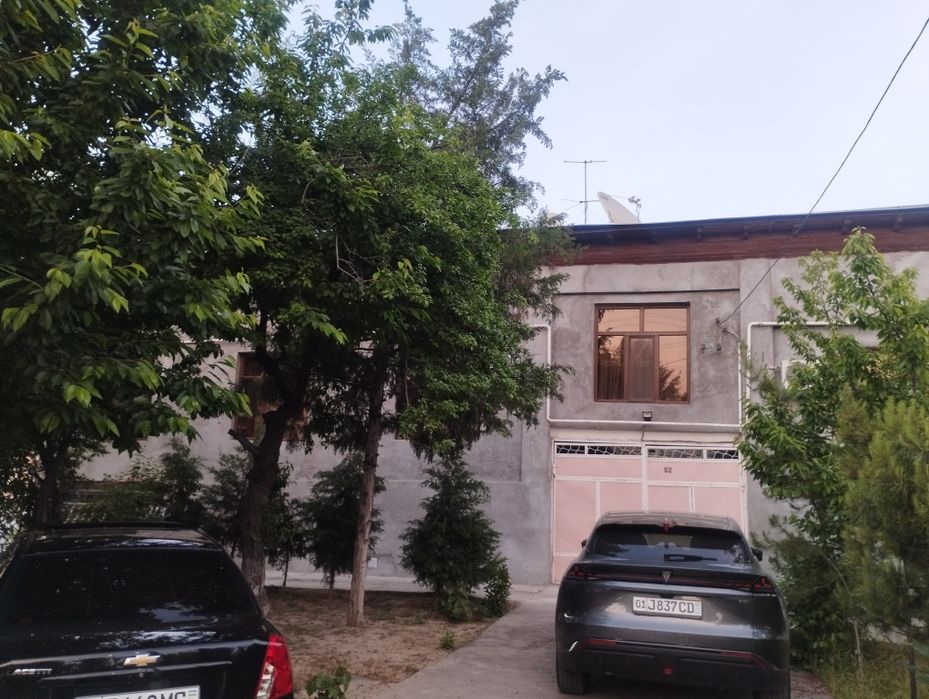 Уй ер сотилади олмазор