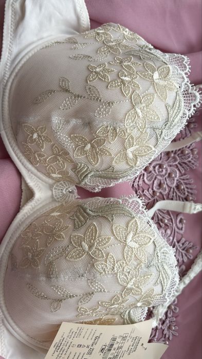 Бюстгальтеры, нижнее белье