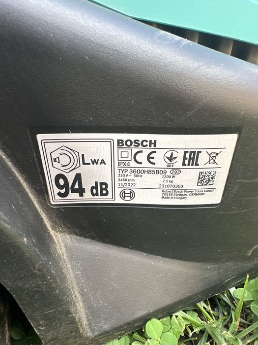 Masina tuns iarba Bosch Arm 3200