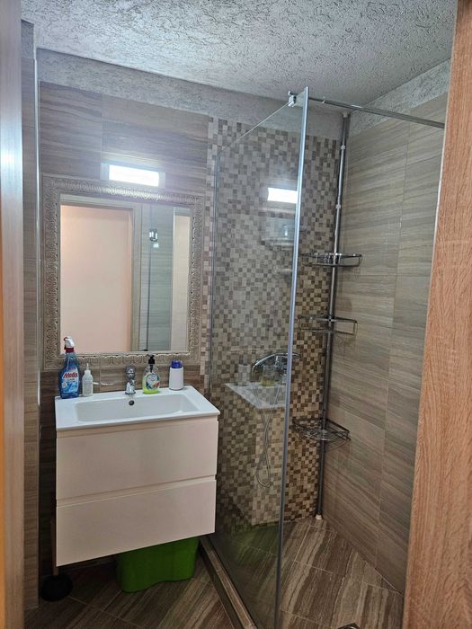 Дава се под наем Двустаен апартамент в София, Дружба 1 - 62 кв.м за 150000 € - Снимка #3