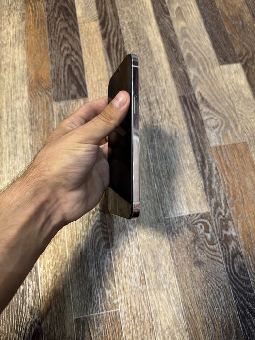 Продам Телефон Айфон 12 Pro Max  256Gb