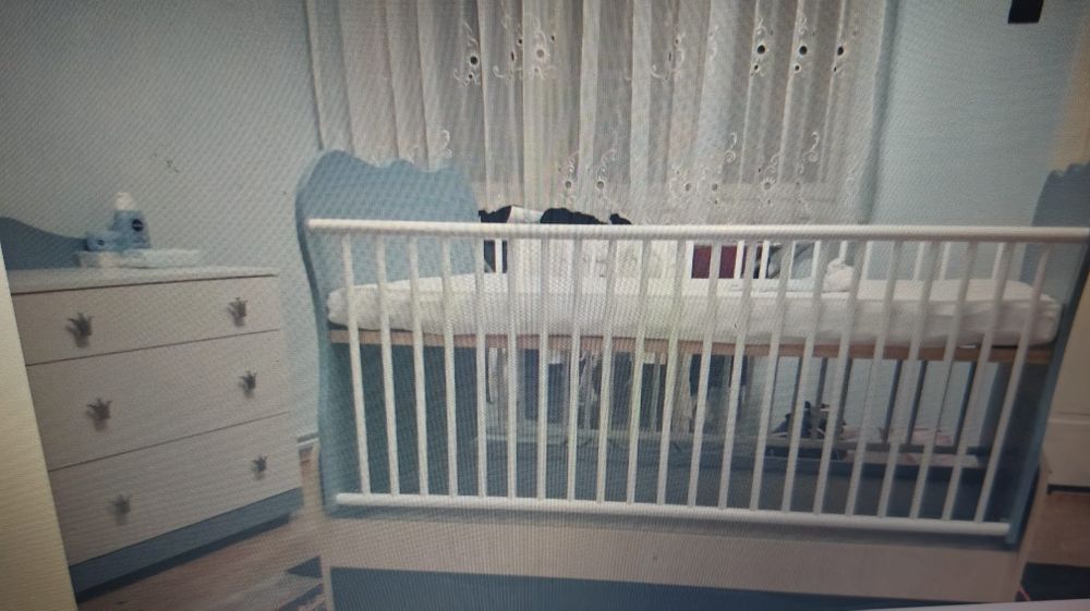 Mobilier copii alb si albastru