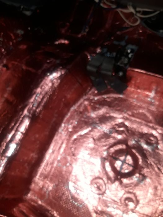 Шумоизоляция и все виды полировки автомобилей,реставрация фар