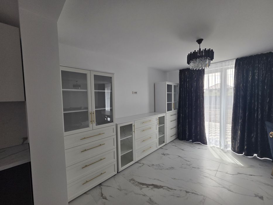 Vand casa noua individuala complet mobilata si utilata