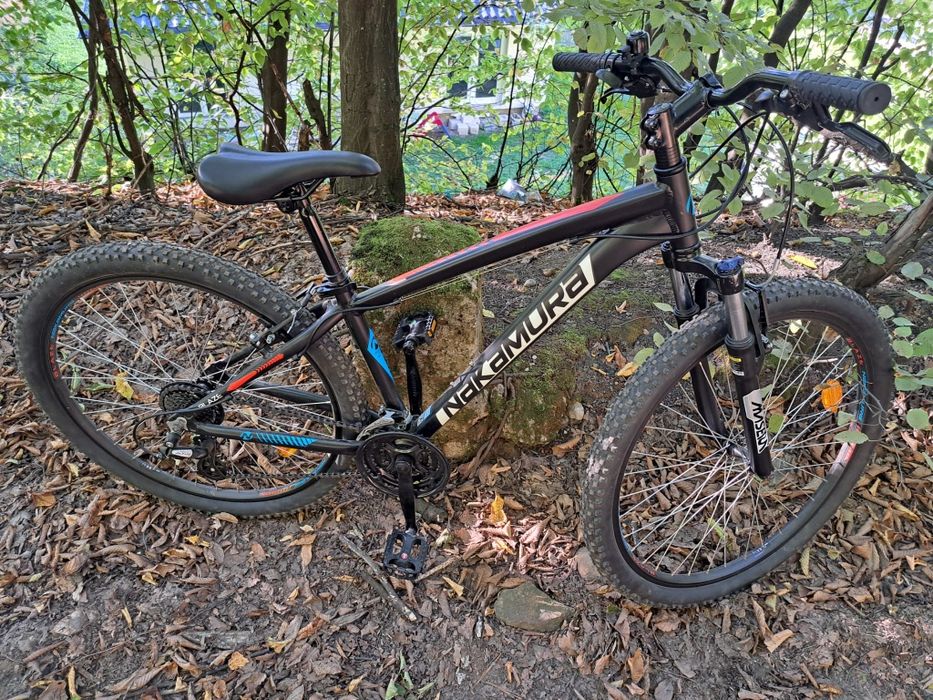 Vând bicicletă montain bike