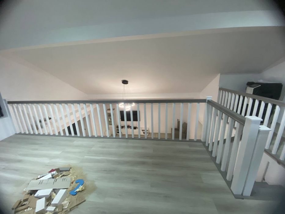 Scari lemn STEJAR la comanda