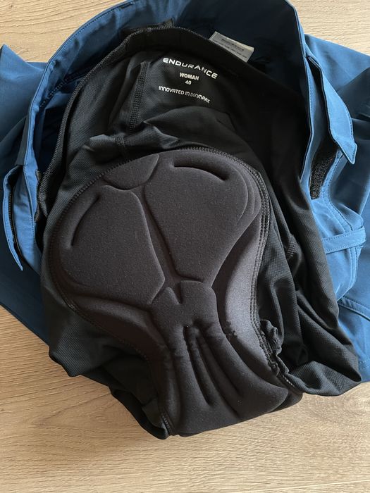 Endurance jamilla cycling shorts