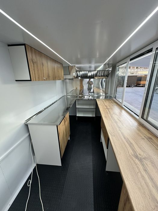 Търговска каравана за бързо хранене със спирачка 4*2*2.1