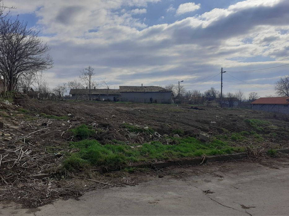 Продава се Парцел в Шумен, Военно училище - 1088 кв.м за 16 €/кв.м - Снимка #1