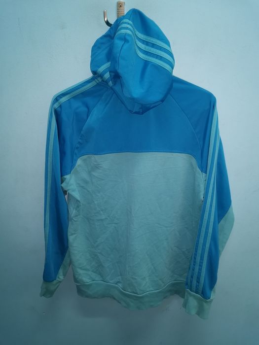 Adidas суичер с ленти през качулката - М
