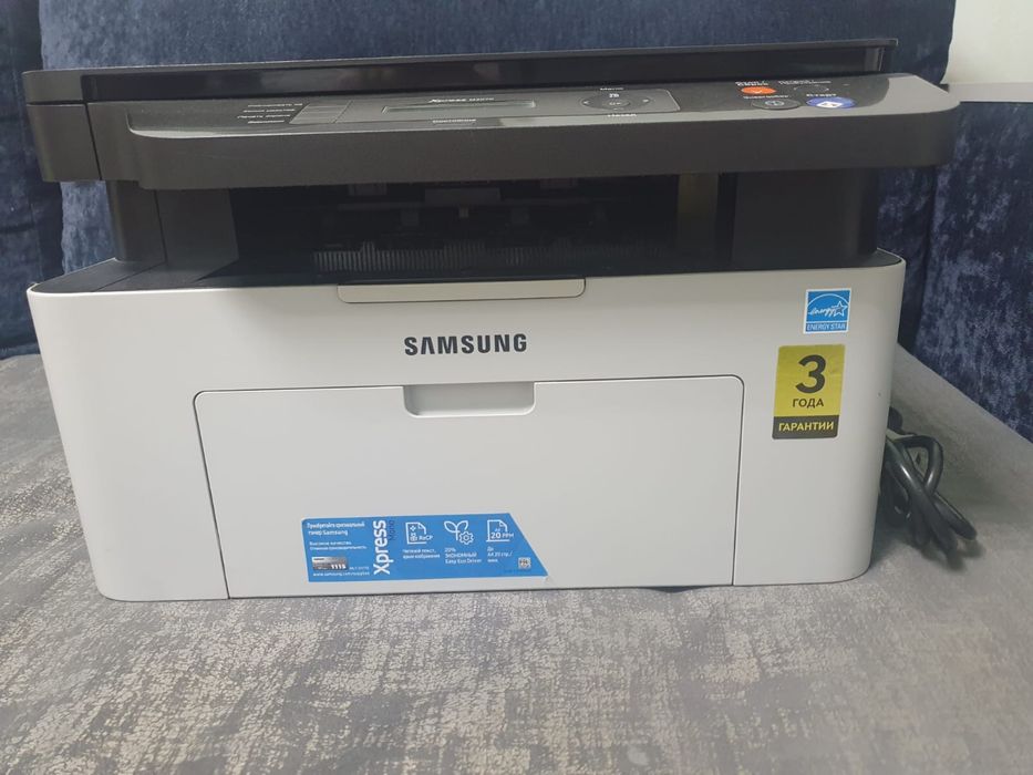 Принтер samsung м2070  3/1 три в одном