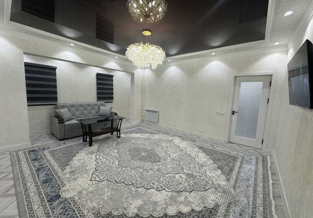 ~Метро Чиланзар~Французская планировка,42м², зал 6х5, евро+меб и тех~