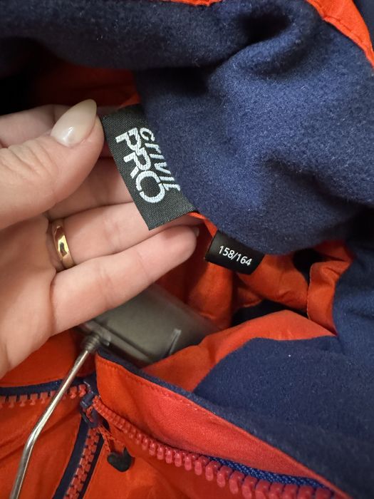 Дамски ски екип червен