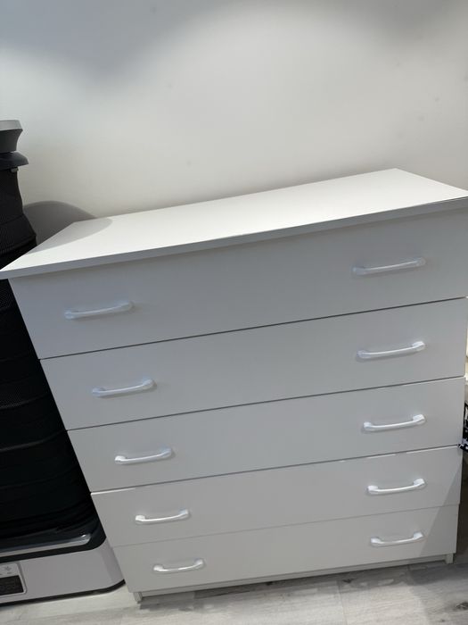 Комод белого цвета Икея