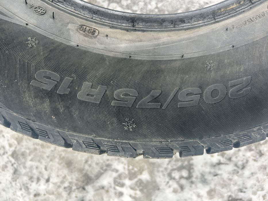 Шина 205/75 R15