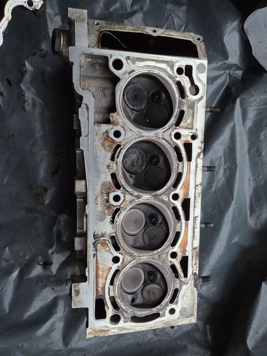 Chiulasa ax cu came vibrochen 1.2 TSI CBZB 03F 103 475K vw golf 6 5