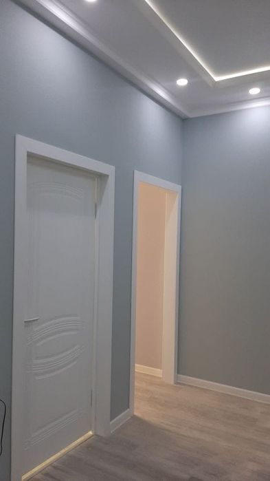 Обой басамыз 5 мың теңге рулоны.