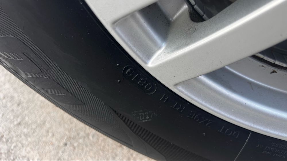 Джанти с гуми за Rav4 III, Grand Vitara 16” 5x114,3 ET48 6,5Jx16H2