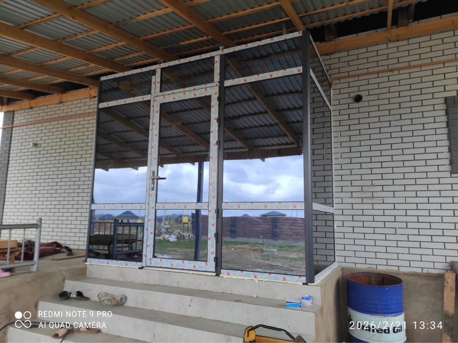 Пластиковые окна двери