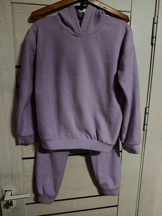 Продаются спортивки детские