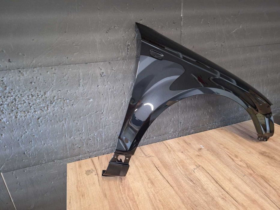 Aripa Fata Dreapta Audi A3 8P An 2003-2008 (LZ9Y (Negru))