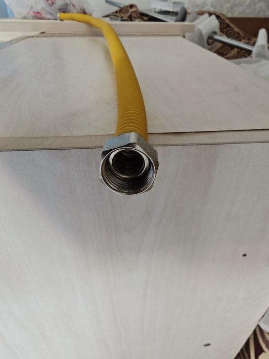 Шланг газовый. Новый