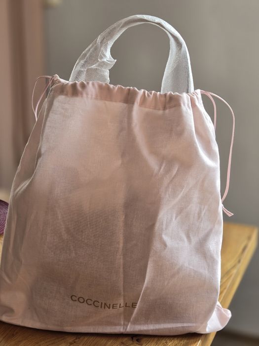 Оригинална дамска чанта Coccinelle