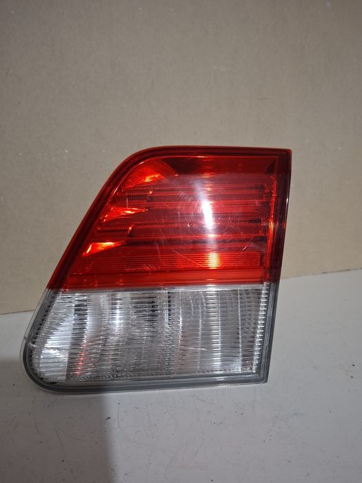 Десен вътрешен стоп за Toyota Avensis 2009-2016