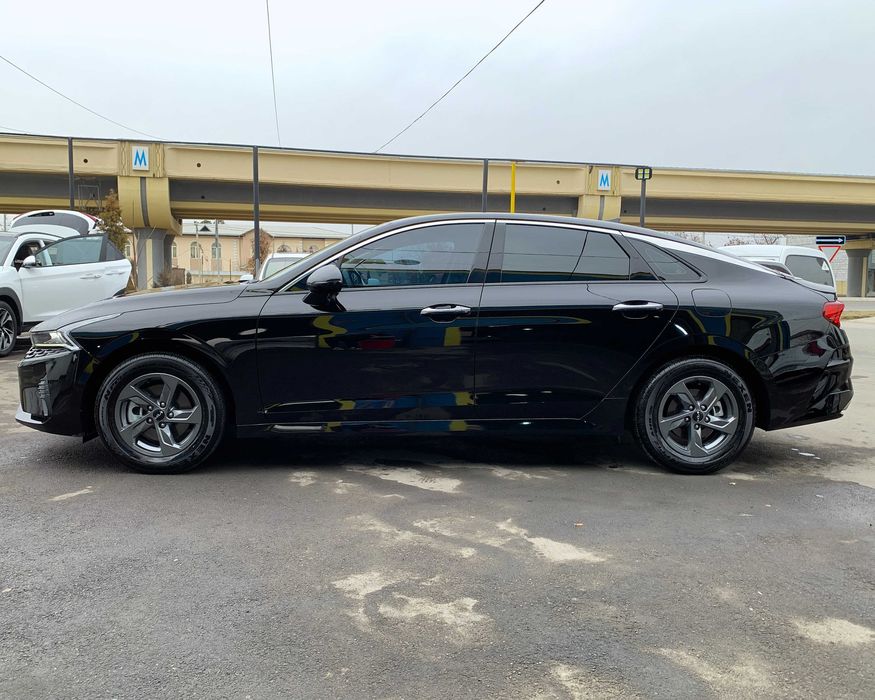 KIA K5 2023 комплектация Luxe Light
