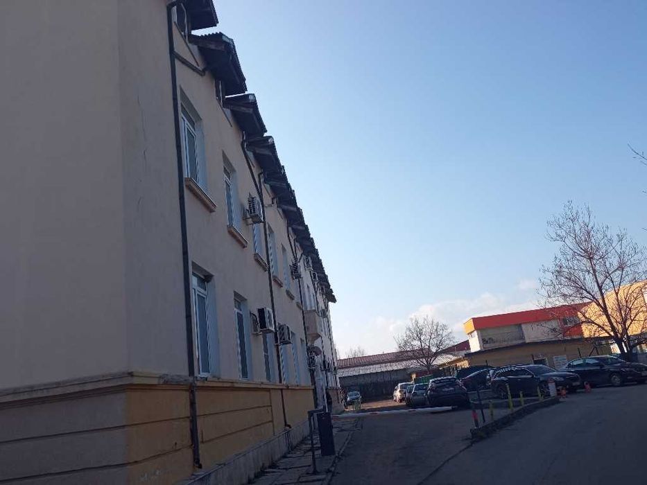 Дава се под наем Склад в Ловеч, Младост - 195 кв.м за 1000 € - Снимка #8