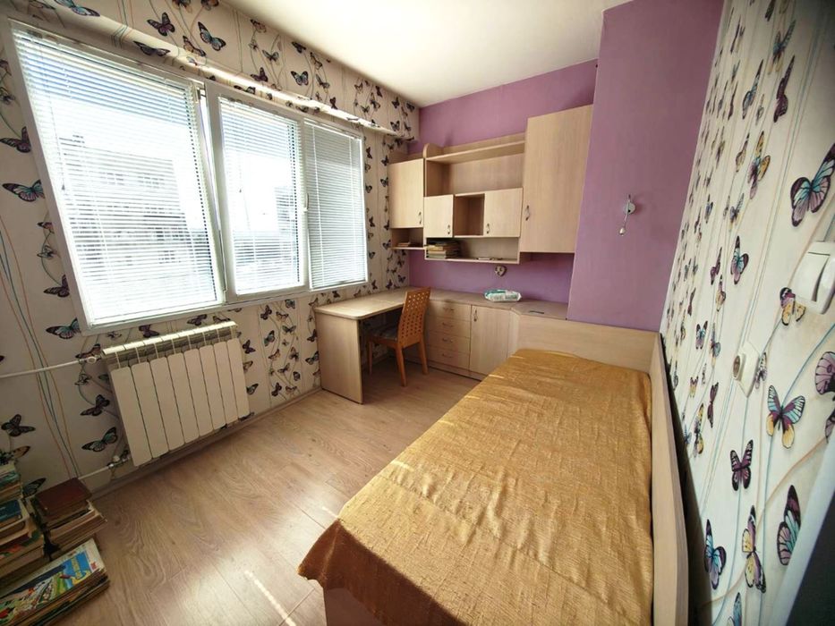 Двустаен апартамент под наем на комуникативна локация! ж.к. Хаджи Дим