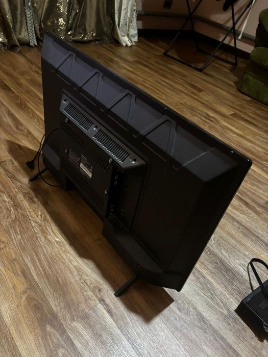 Телефизор Панасоник утюк