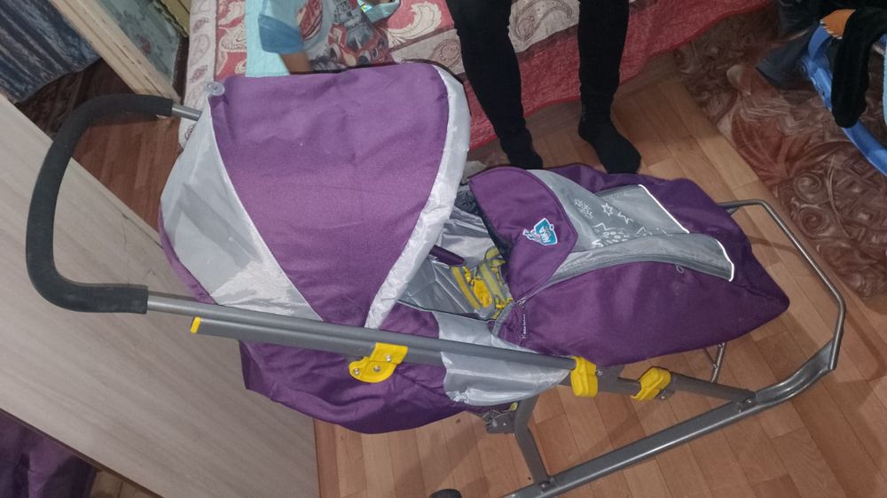 Продам санки б/у