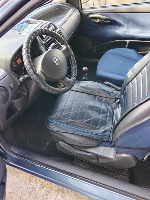 продавам фият пунто 2004 г газ бензин  1.2 80кс 16в