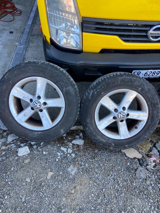 Гуми с джанти Фолксваген 215/65R16